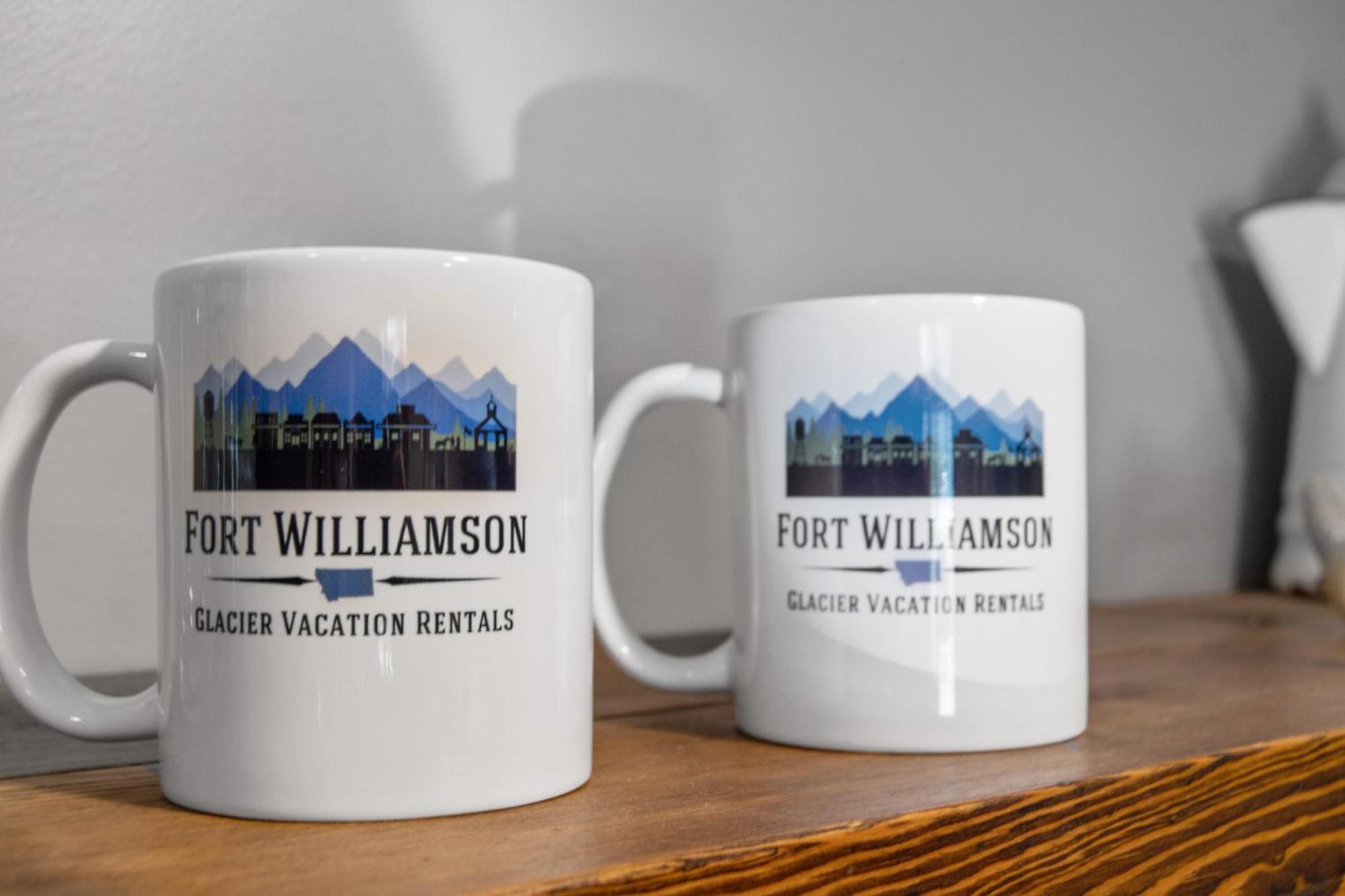 Fort Williamson Glacier Vacation Rentals Columbia Falls Exterior photo